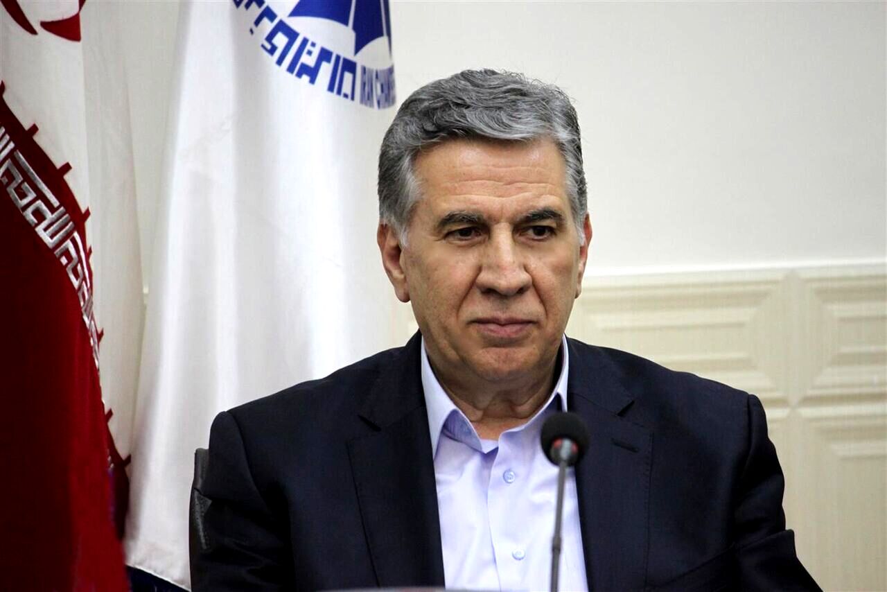 ارائه پیشنهادات اتاق بازرگانی به وزارتخانه‌ها برای تحقق هدف جهش تولید با مشارکت مردم