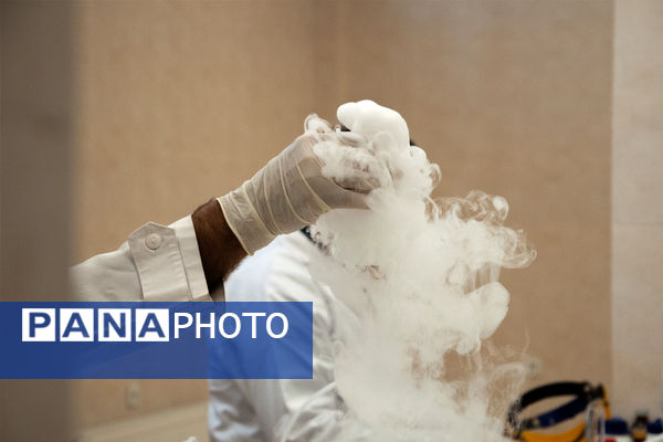 کارگاه استانی"طراحی آزمایش‌های جذاب و کاربردی" ویژه دبیران شیمی 