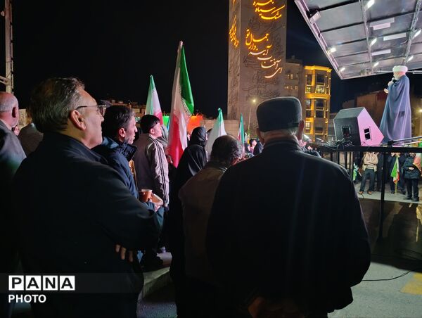 حماسه همدلی ملت در مشهد مقدس