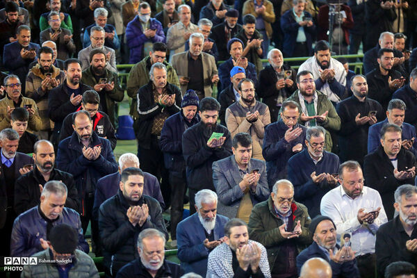 اقامه نماز عید سعید فطر - اصفهان