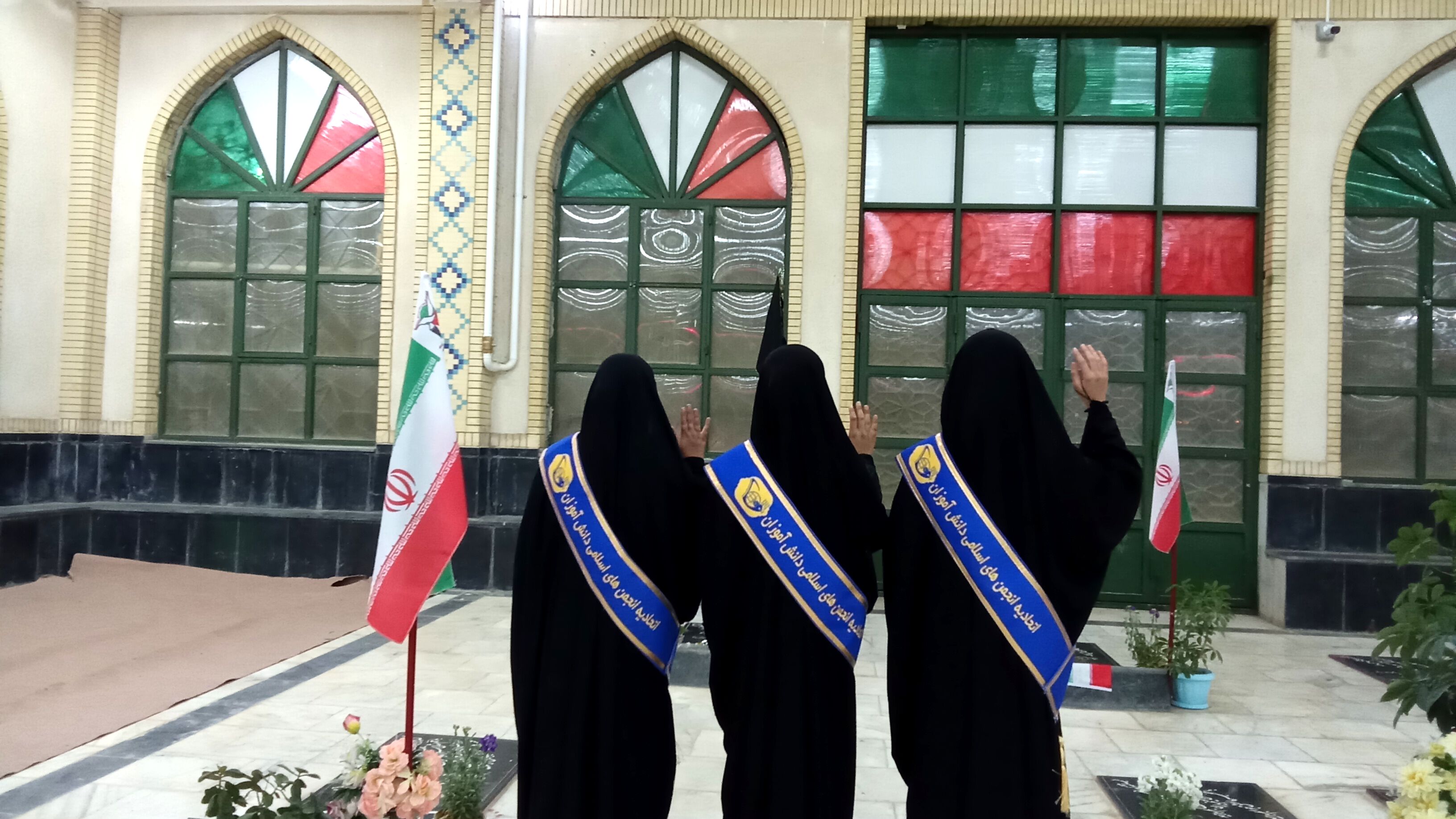 مراسم شب قدر متفاوت در شهرستان بن