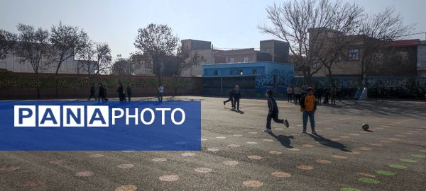 برگزاری مسابقات طناب کشی در مدرسه مبین شهرستان شیروان