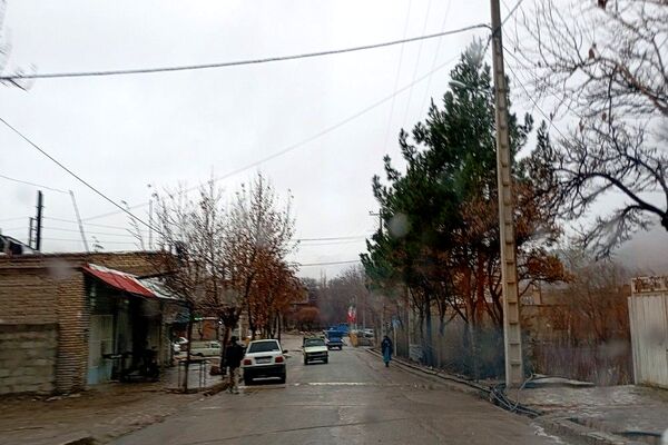 طنین ترانه باران زمستانی در آسمان شهر بار نیشابور 