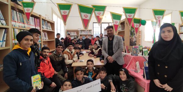 برنامه‌های گرامیداشت دهه فجر در کتابخانه عارف بجنوردی