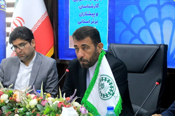تجلیل از مربیان پیشتاز، مسئولان و فعالان سازمان دانش‌آموزی استان بوشهر