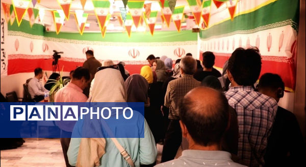 گرگانی‌ها پای صندوق‌های رأی حماسه آفریدند