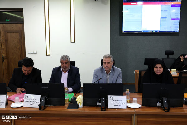 گردهمایی روسای ادارات شاهد و ایثارگر استان‌ها