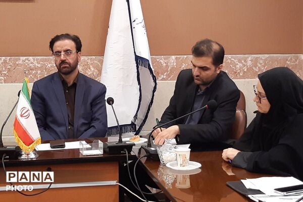 تشکیل کارگروه تخصصی بین دستگاهی نماد در آموزش و پرورش رباط‌کریم