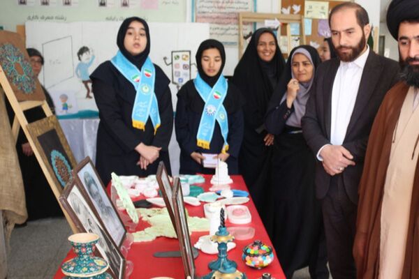 همایش تشکیلاتی «وطن یار» در هنرستان بلیغ شهرستان فیروزکوه 