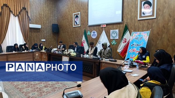 سومین همایش خبرنگاری پانا دانش‌آموزان متوسطه اول و دوم در نیشابور