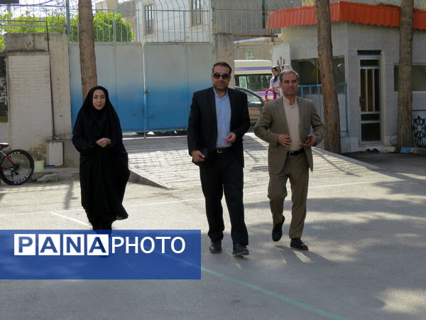 انتخابات همیار مشاور مدرسه دخترانه فرزانگان