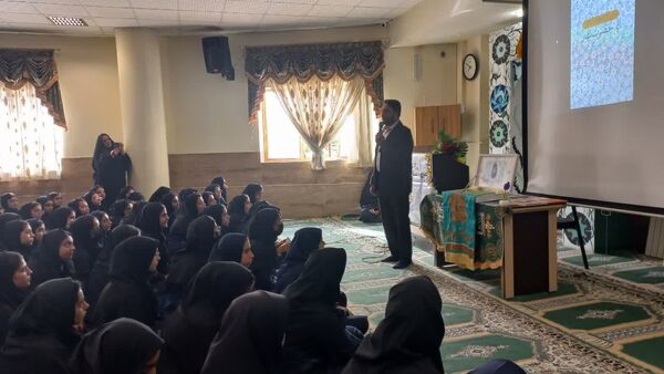 حضور خدام افتخاری مسجد جمکران در هنرستان نمونه میرجلیلی
