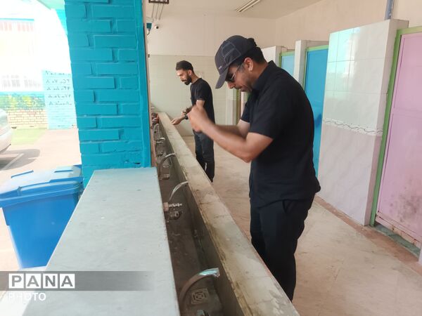 دبستان معراج منطقه ۱۰ پایگاه خدمت‌رسانی زائران تشییع رهبر شهید 