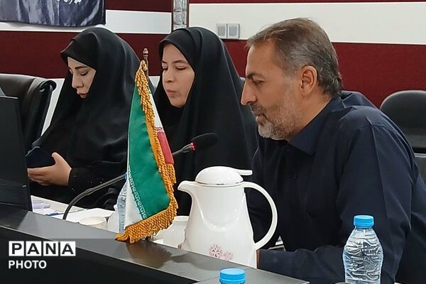 نشست تخصصی افق تربیت ۲۷ در کهریزک 