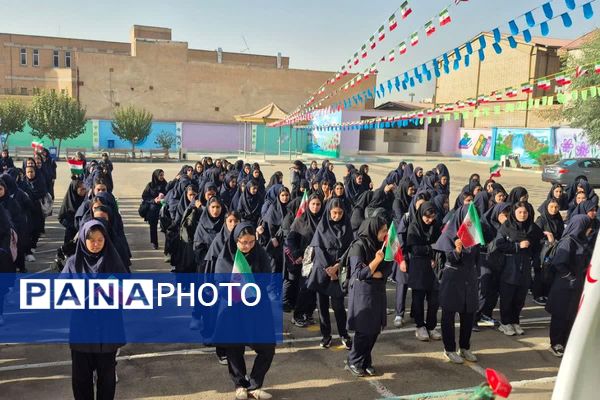 بهار دانش در هنرستان کوثر شهر قیامدشت