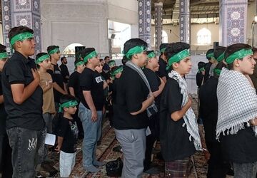 «احلی من العسل»؛ تفسیر شعار «هیهات من الذله» امام حسین(ع) است
