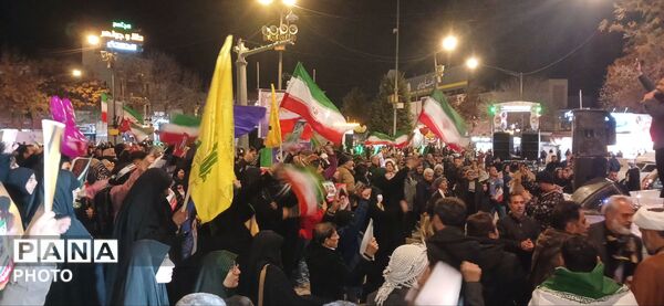 تجمع و راهپیمایی مردم ولایتمدار بجنورد در میدان شهید