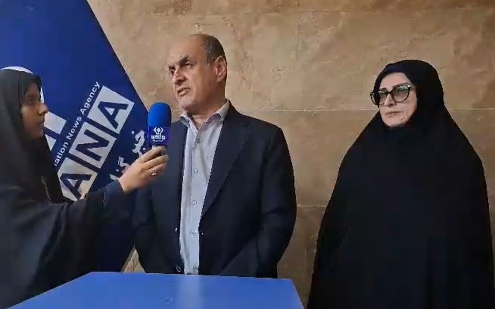 آیین بازگشایی مدارس گیلان در مدرسه مهر عظام رشت با حضور مسئولان