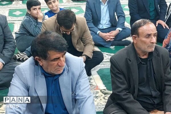 هم‌صدایی دانش‌آموزان قلعه‌رئیسی برای پرواز شهدای میناب