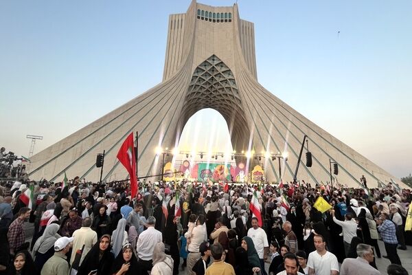 خروش عاشقان امیرالمؤمنین(ع) در مهمانی بزرگ غدیر تهران