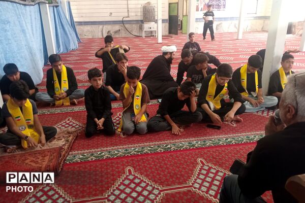 شور حسینی نوجوانان پیشتاز ارسنجانی در سوگواره «احلی من العسل»
