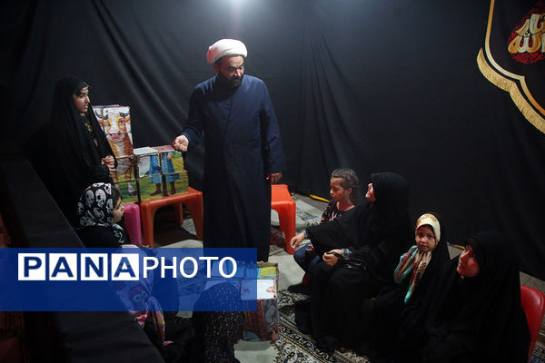 برنامه‌های متنوع «حسینیه کودک» در حرم حضرت معصومه(س)