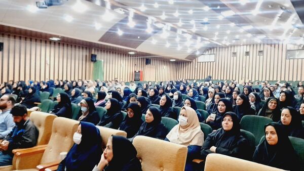 جلسه استانی مشاوران با موضوع «تاب‌آوری و امیدآفرینی در مدارس» در استان البرز
