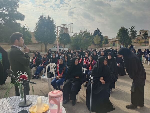 برگزاری اردوی طرح تمشک در شهرستان لردگان