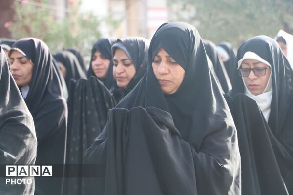 شکوه بندگی در عید قربان؛ فهرج یکپارچه غرق در نیایش شد