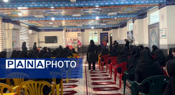 برگزاری انتخابات همیاران مشاور در مدارس شاهد شهرستان بوشهر