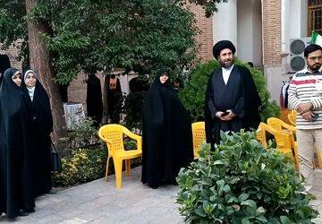 دانش آموزان ابوطالب تقوی از بازارچه مقاومت بازدید کردند