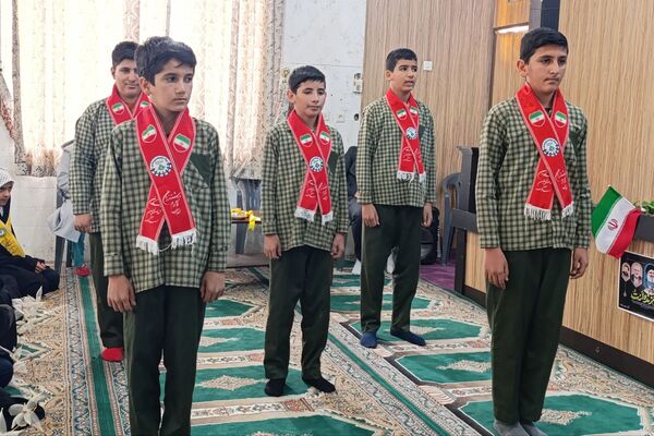 همایش زیبا و باشکوه یاوران انقلاب پیشتازان مقاومت در قادر آباد