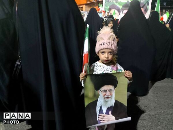 اجتماع مردمی بیعت با رهبر انقلاب در گلوگاه