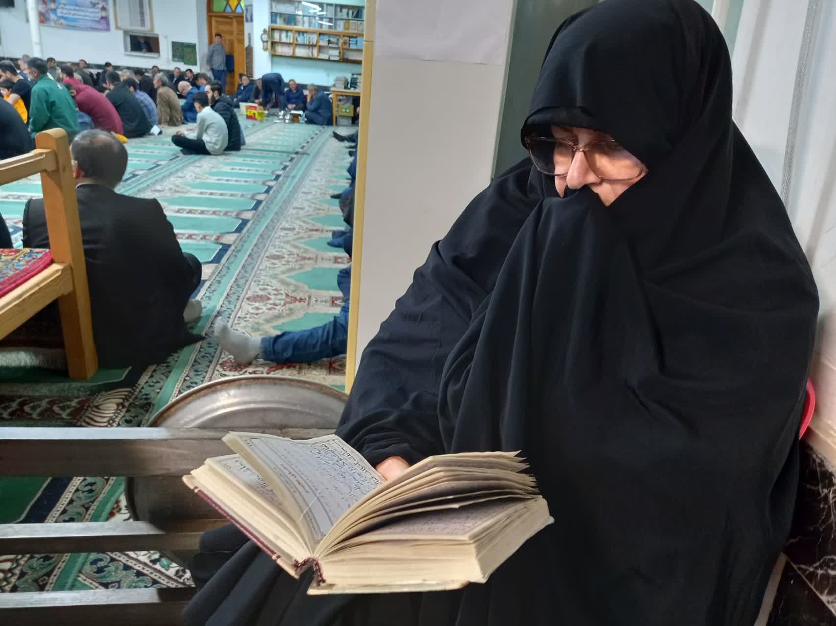 محفل انس با قرآن کریم در بهنمیر