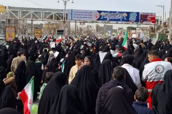 اسلامشهر در مسیر انقلاب؛ حماسه‌ای دیگر در ۲۲ بهمن رقم خورد