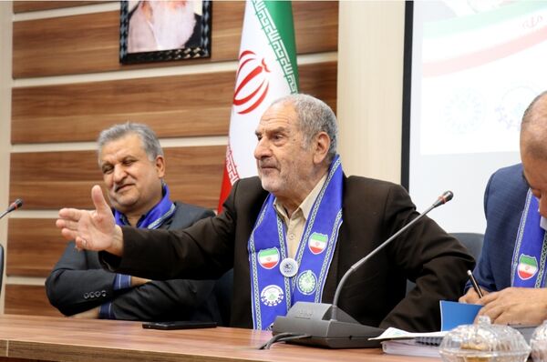 نشست مشاور وزیر با مدرسان سازمان دانش‌آموزی استان خراسان رضوی