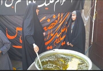 پخت «آش علم» رسم دیرینه بانوان روستای مارکده