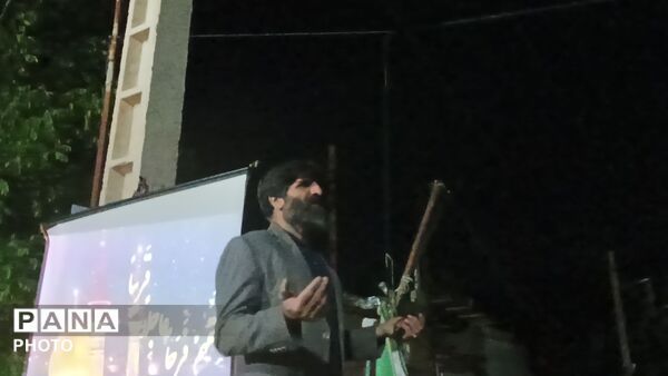 هشتاد و نه شب حضور در خیابان