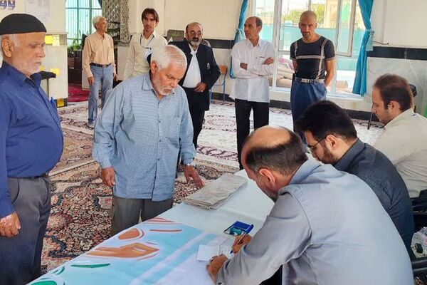 حضور پرشور مردم قوچان در دور دوم انتخابات ریاست‌جمهوری 