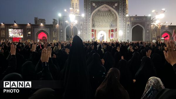 مراسم تشییع پیکر مطهر رهبر معظم انقلاب در جوار ملکوتی حرم امام رضا (ع)