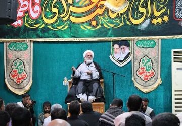 رودان در شب شهادت حضرت فاطمه زهرا (س) غرق در حزن و عزا شد