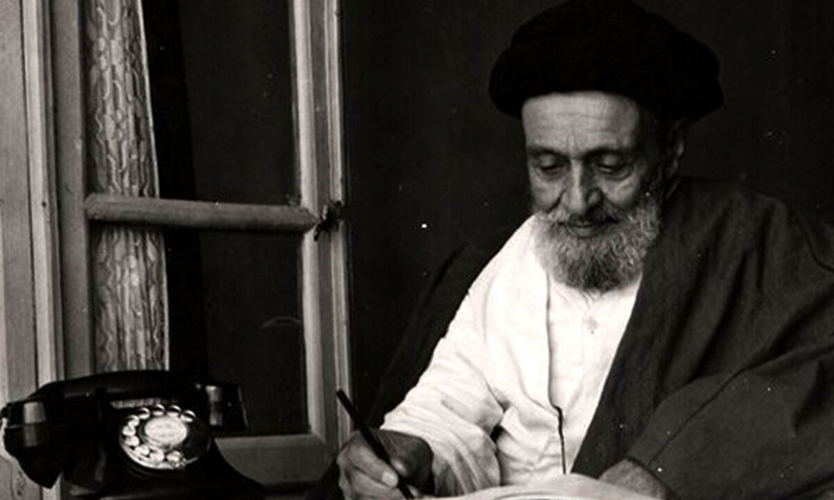 آیت‌الله کاشانی نقش بسیار مهمی در تصویب ملی شدن صنعت نفت داشت