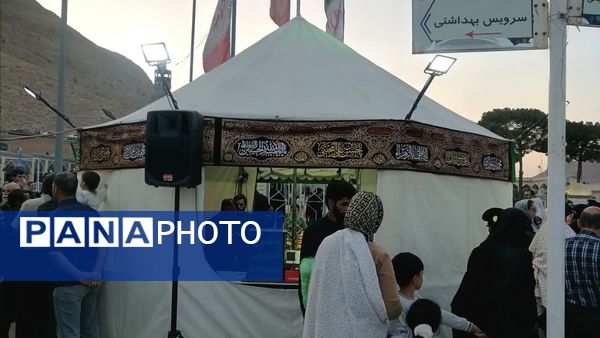 کاروان عزاداری «شمیم کرامت» در سوگ شهادت امام رضا (ع) در شهرضا به حرکت درآمد