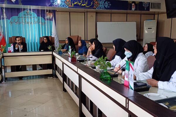 تقدیر از مراقبین سلامت و ارگان‌های مرتبط با حوزه سلامت در اداره آموزش و پرورش شهریار 