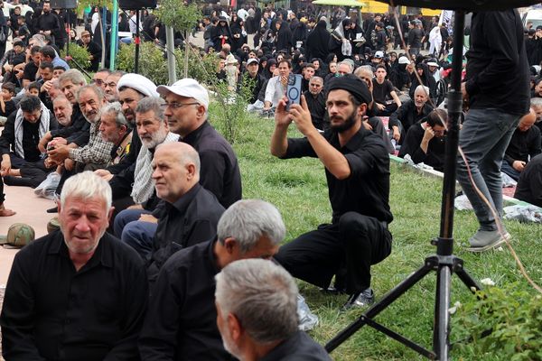 عزاداری مردم اردبیل در روز اربعین حسینی
