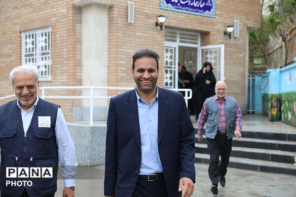 سفر دو روزه محمدتقی فخریان نماینده وزیر آموزش و پرورش در نهضت توسعه عدالت آموزشی به خرسان شمالی 