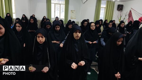 مراسم سه شنبه های مهدوی در دبیرستان متوسطه اول امام حسین علیه السلام 