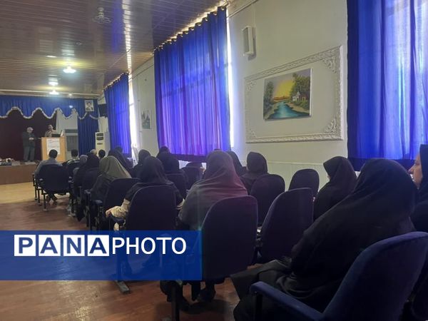 برگزاری گارگاه منبع یابی هوشمند در شهرستان قائمشهر