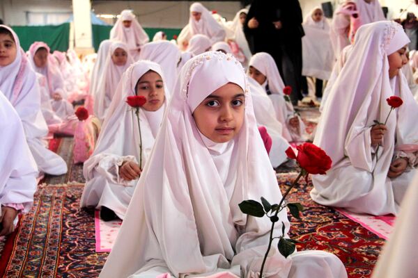 آغاز فصل بندگی در فضای شور و معنویت