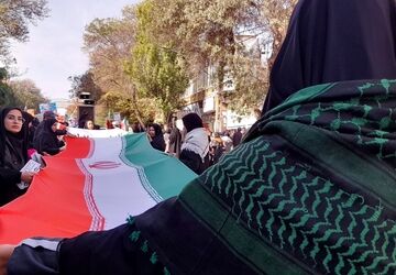شور انقلابی از جنس دانش‌آموزی